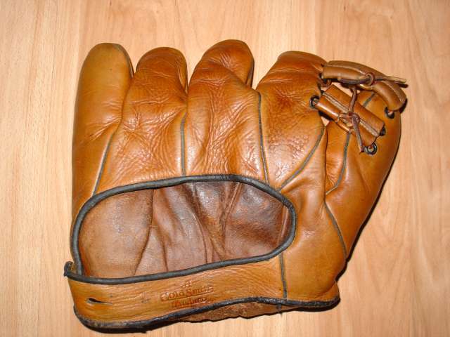 Cliff Melton Goldsmith CM Back